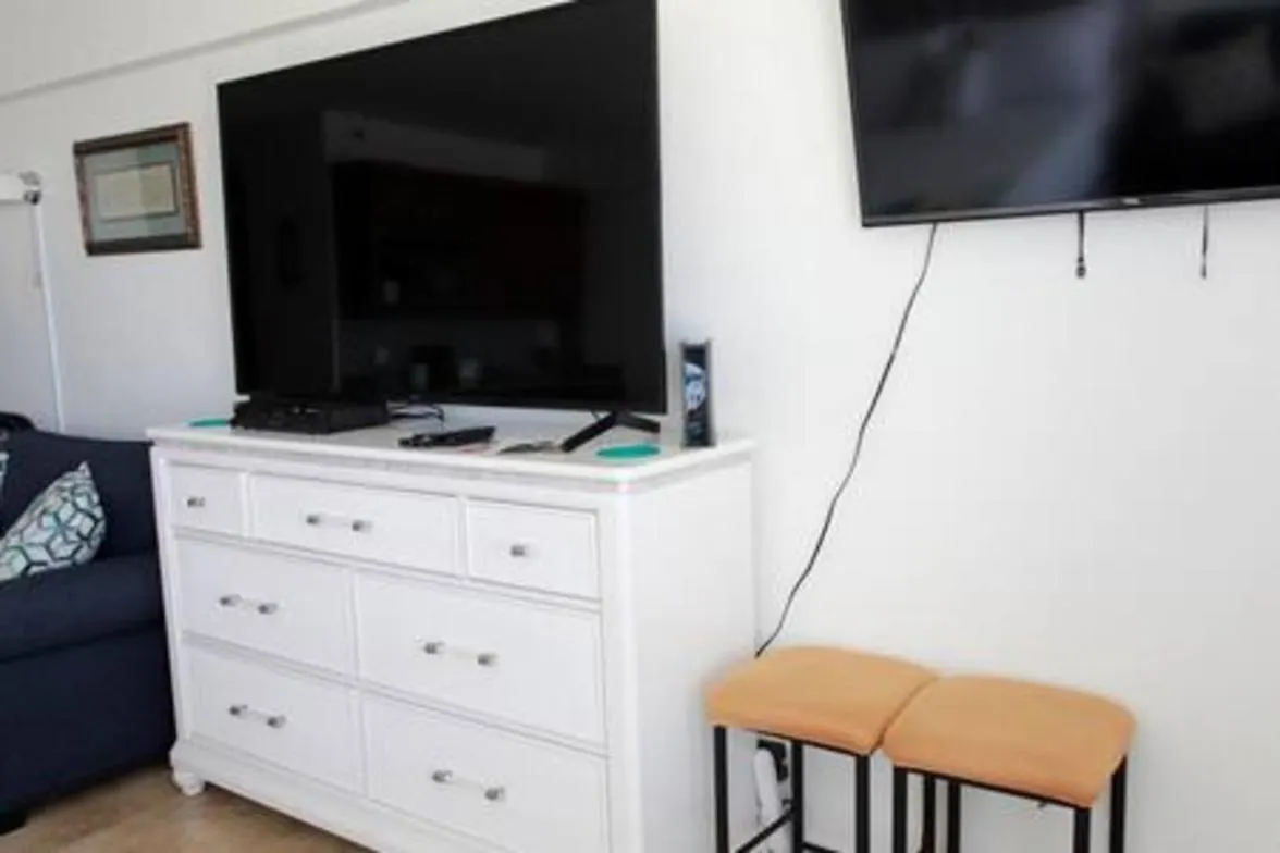 Apartment Pool Luxury Beachfront Studio Ideal 4 Long Stays Daytona Beach United States